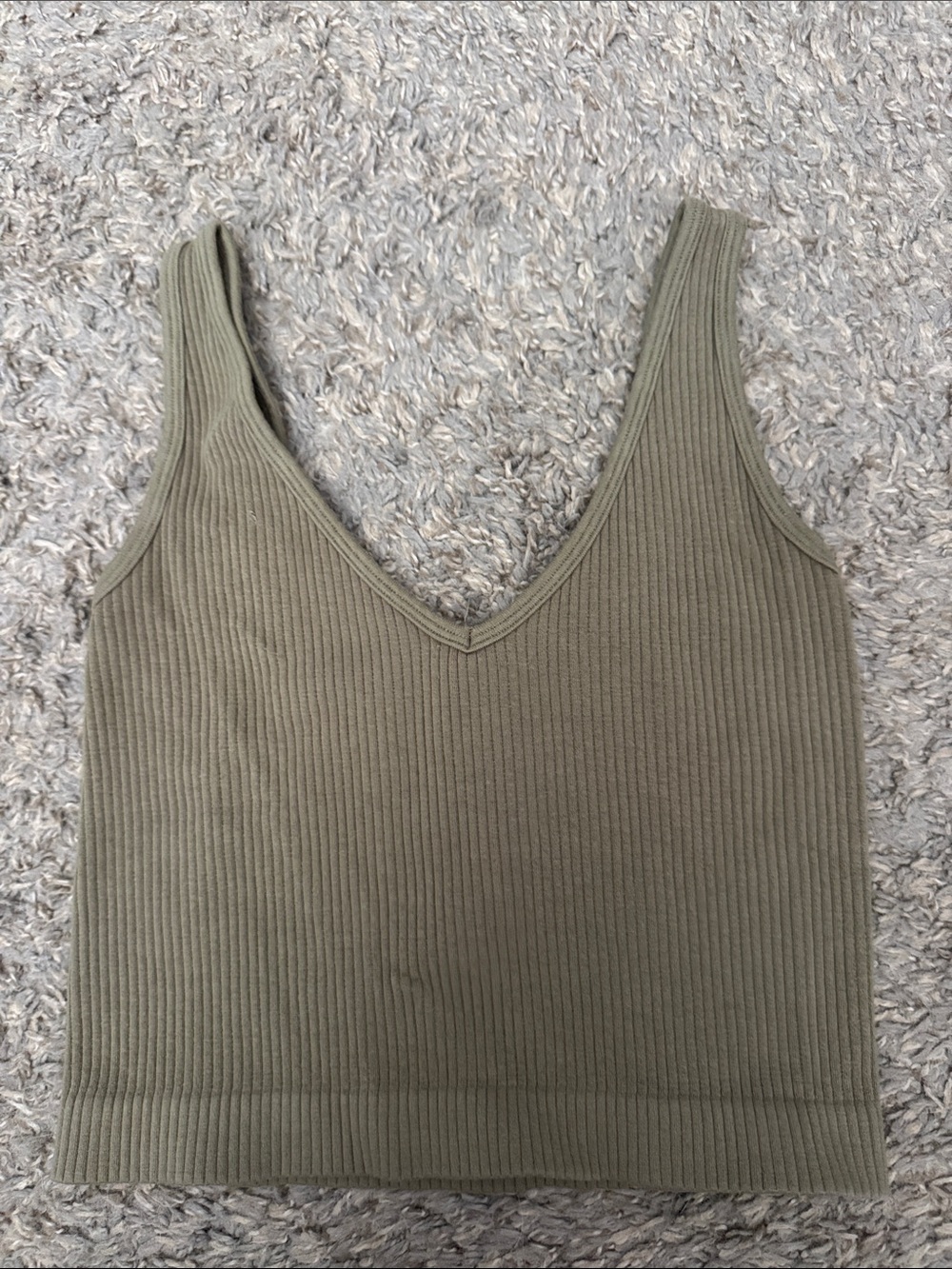 Aura Ribbed V-Neck Tank Top - Olive